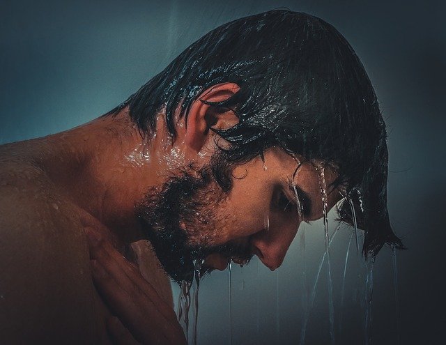 Colonne doccia: come scegliere il modello più adatto al proprio bagno